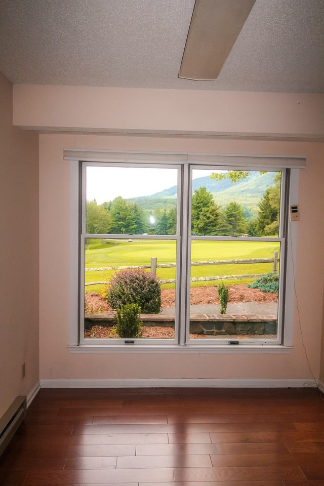 144 Heathstone Ct Unit B #1 - Photo 4 of 12
