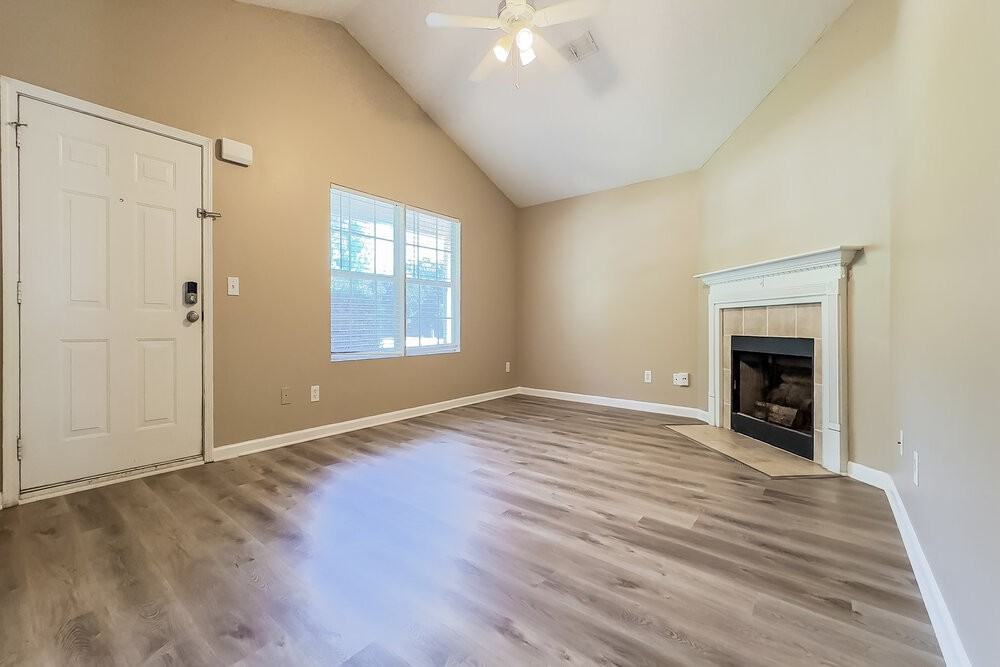 1116 Kramden Ct - Photo 3 of 16