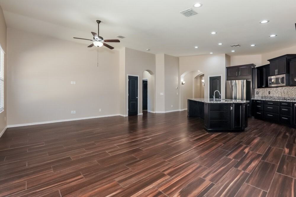 22258 E Cherrywood Ct - Photo 4 of 16