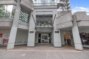 featured image of 1212 Howe St