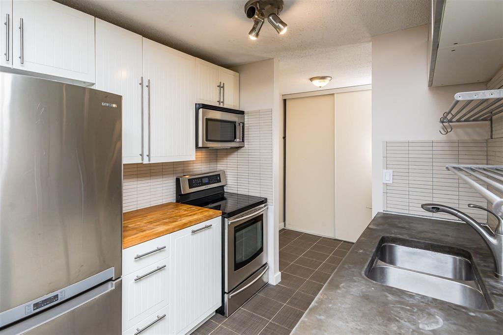 2545 116 ST NW Unit 300 - Photo 6 of 31
