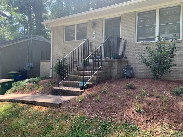 597 Highland Ave #597 - Photo 2 of 27