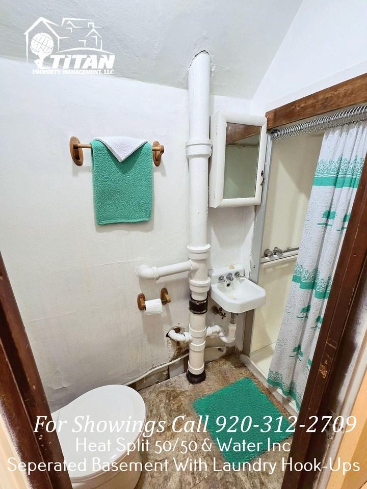 1114 N Superior St #2 - Photo 6 of 7