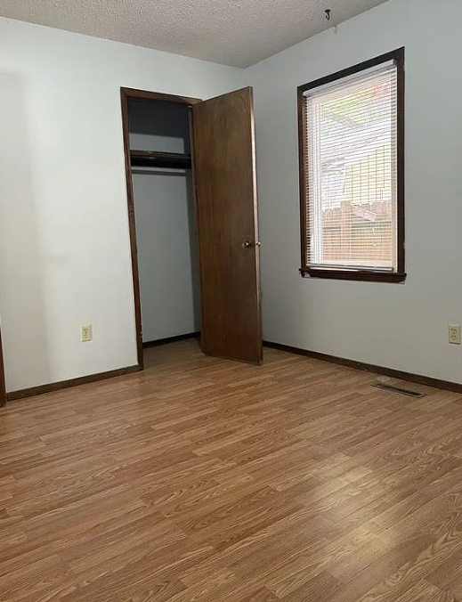 1045 S Lexington Ave #A - Photo 7 of 11