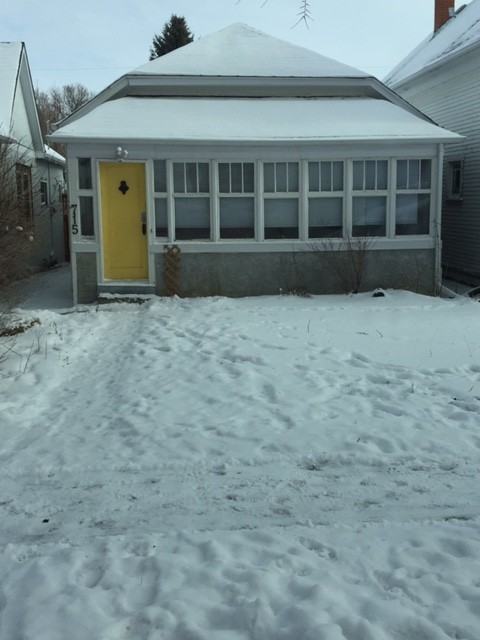 715 6 St S #1 - Photo 2 of 7