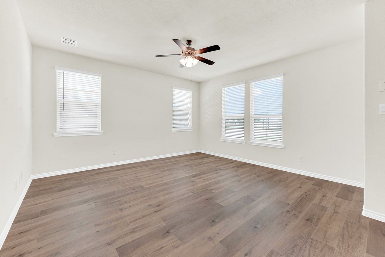 1947 Hellams Ln #1 - Photo 5 of 27