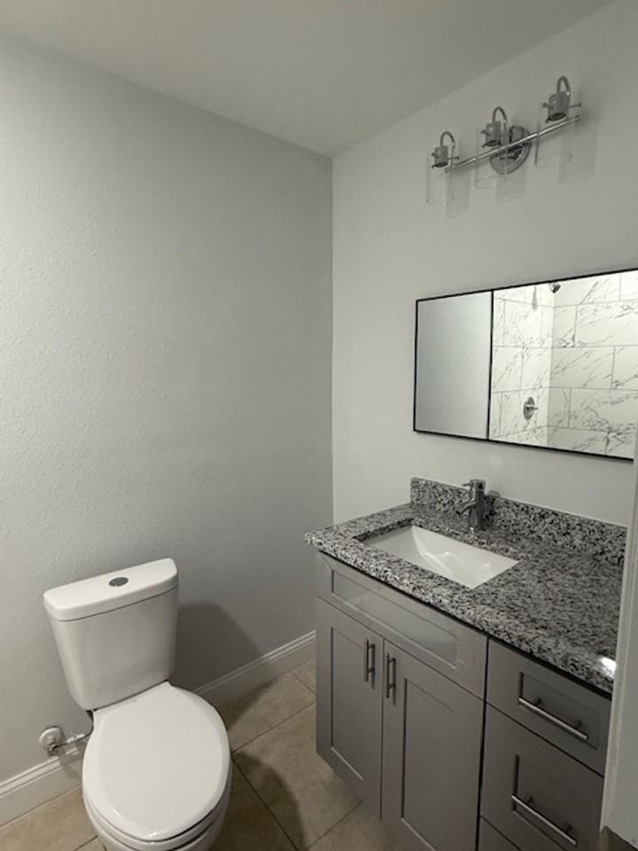 Pacifico Place Apartments - Photo 7 of 13