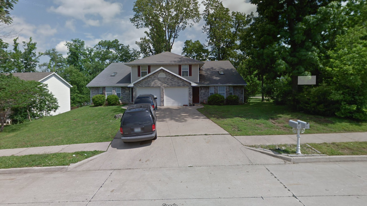 5303 Godas Cir #5303 - Photo 2 of 9
