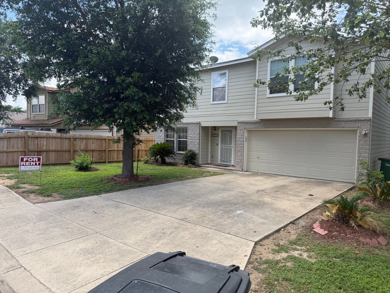 9314 Magnolia Grv - Photo 5 of 30