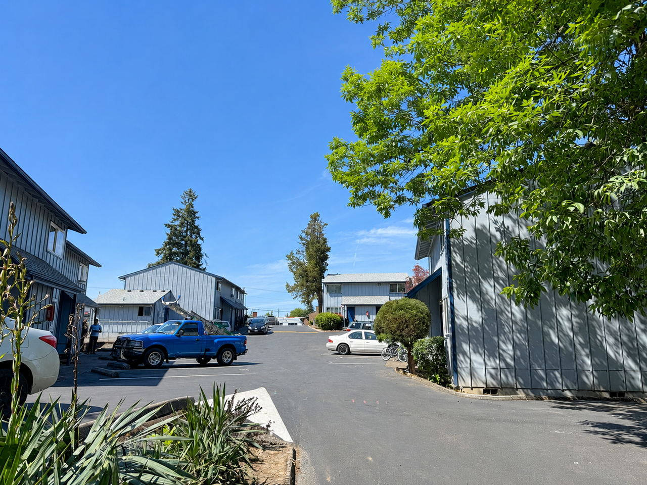 Park Townhomes - Photo 2 of 5