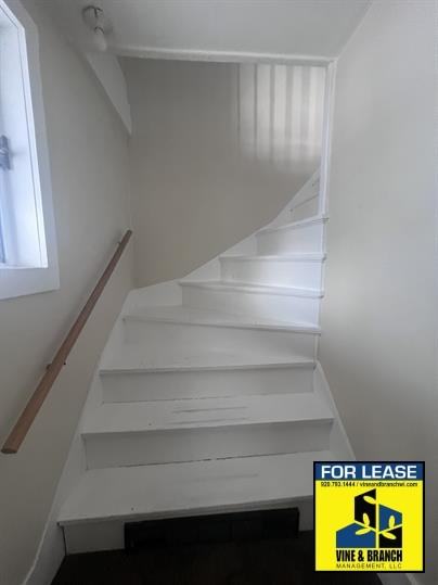 1528 Bell Ave #1528 - Photo 5 of 15
