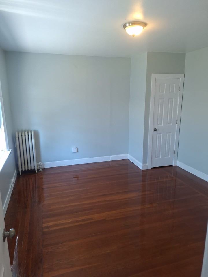 355 Sherman Ave #3 - Photo 5 of 10