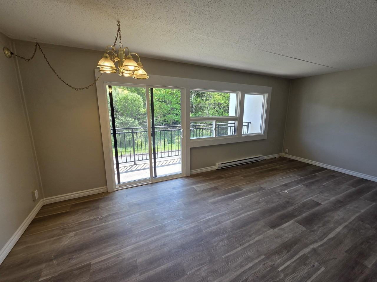 411 Ellerdale St #209 - Photo 6 of 26