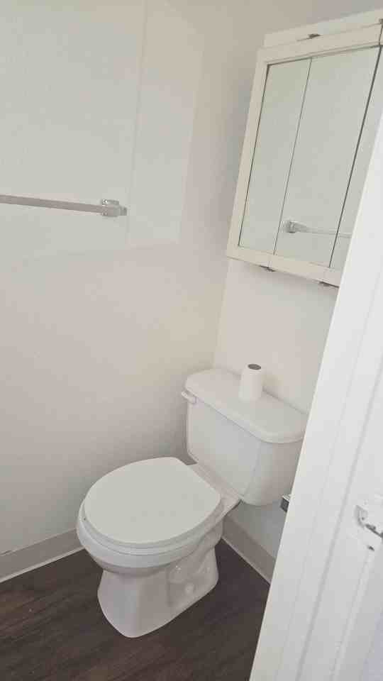 211 E Bird Ave #A - Photo 7 of 11