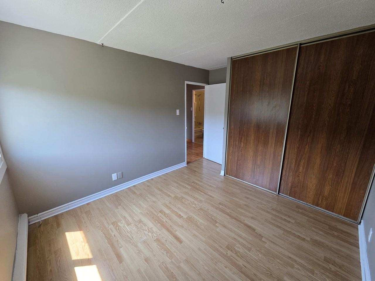 411 Ellerdale St #401 - Photo 5 of 29