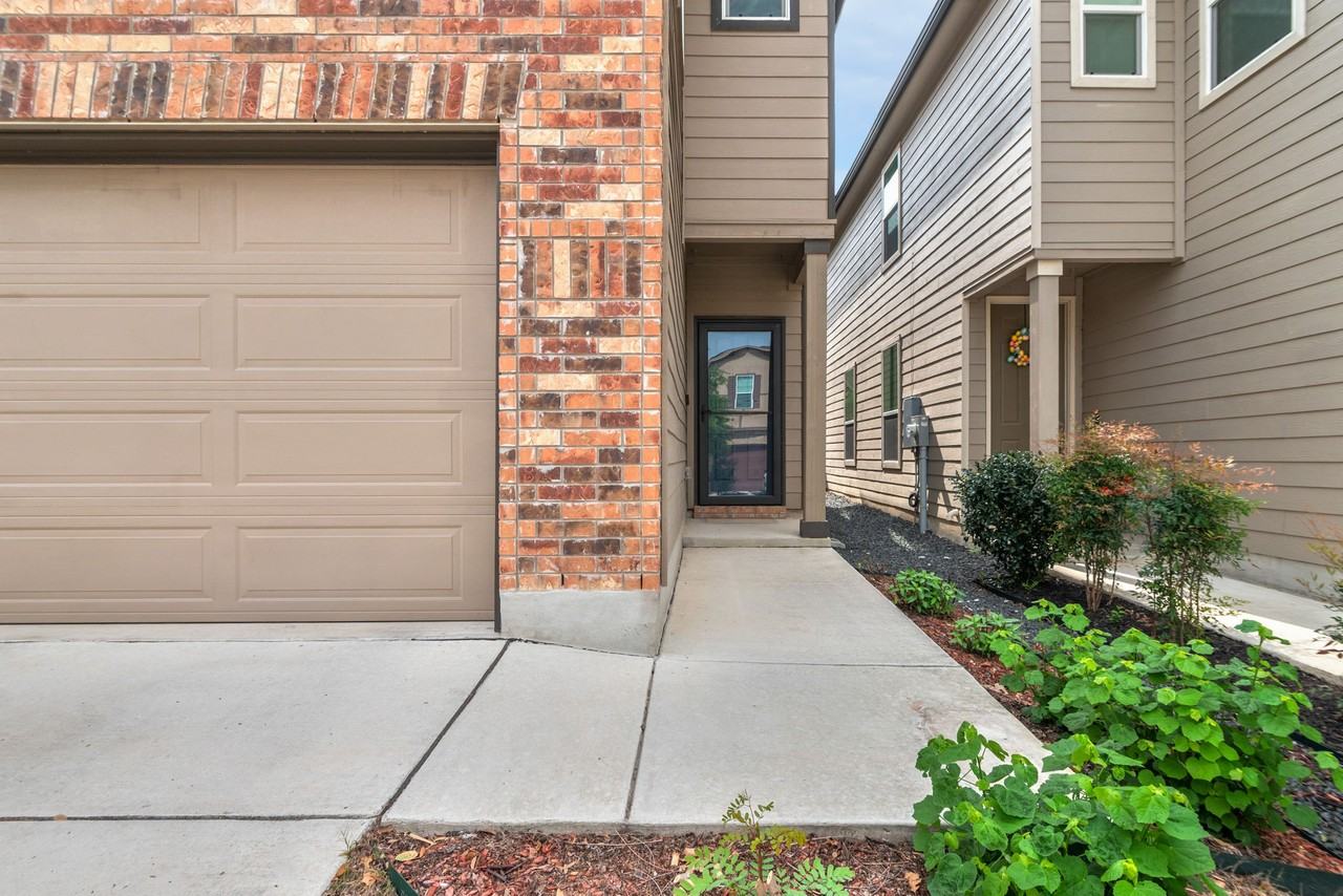 5911 Eckhert RoadUnit 144 #1 - Photo 3 of 10