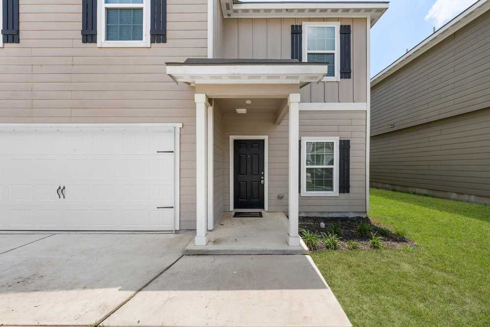 11038 Chatham Ct #1 - Photo 3 of 26
