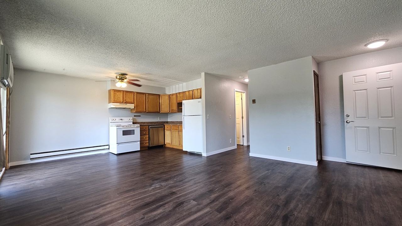 2885 Springreen Dr #4 - Photo 2 of 6