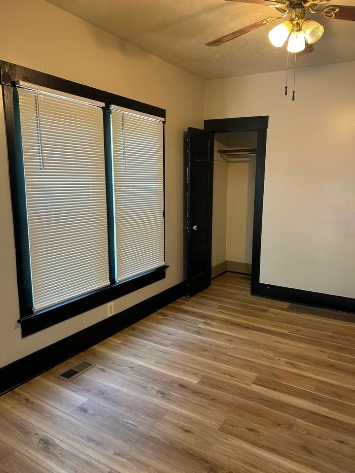 609 Adams St #1 - Photo 2 of 7