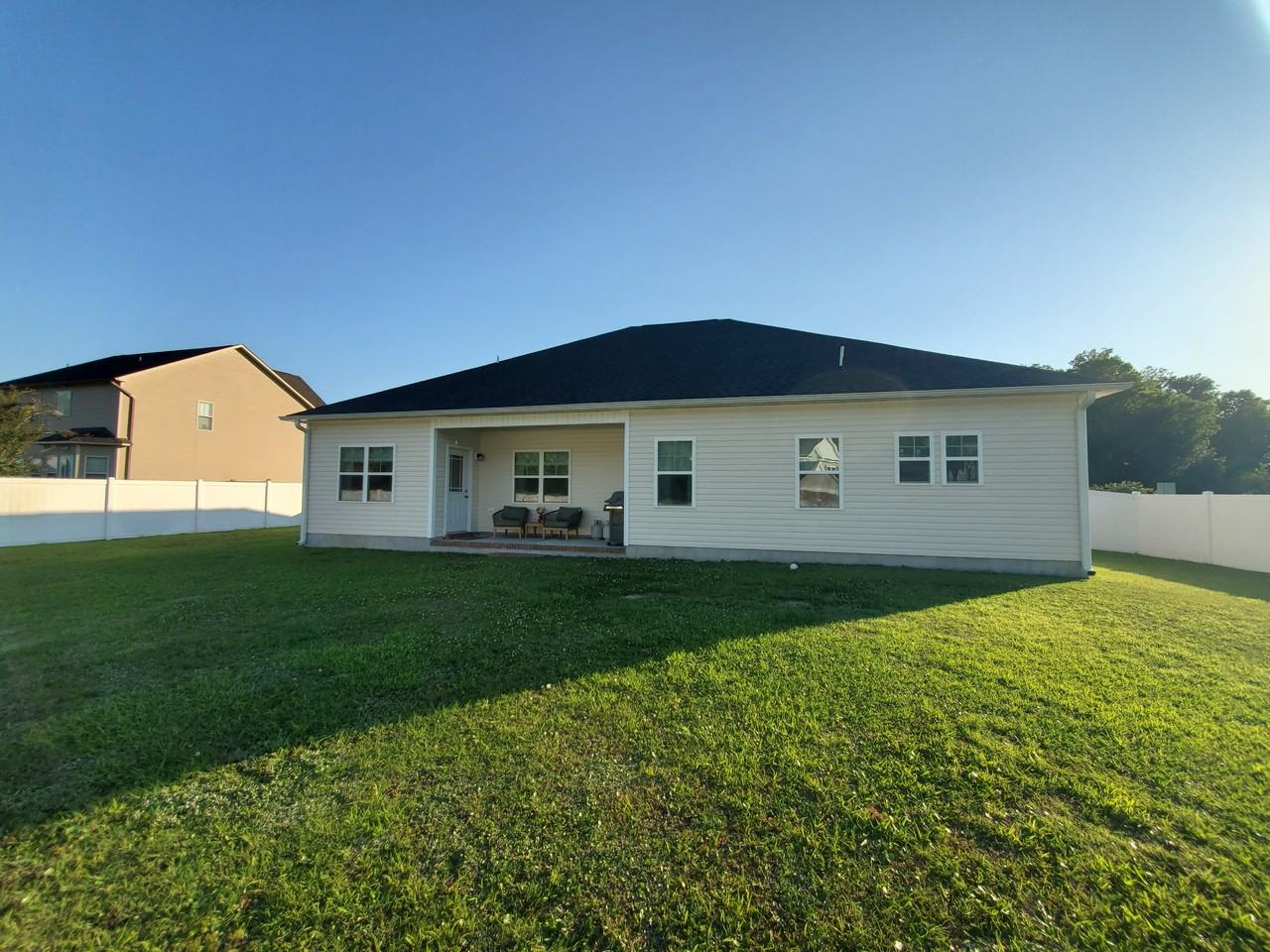 158 Backfield Pl #1 - Photo 5 of 23