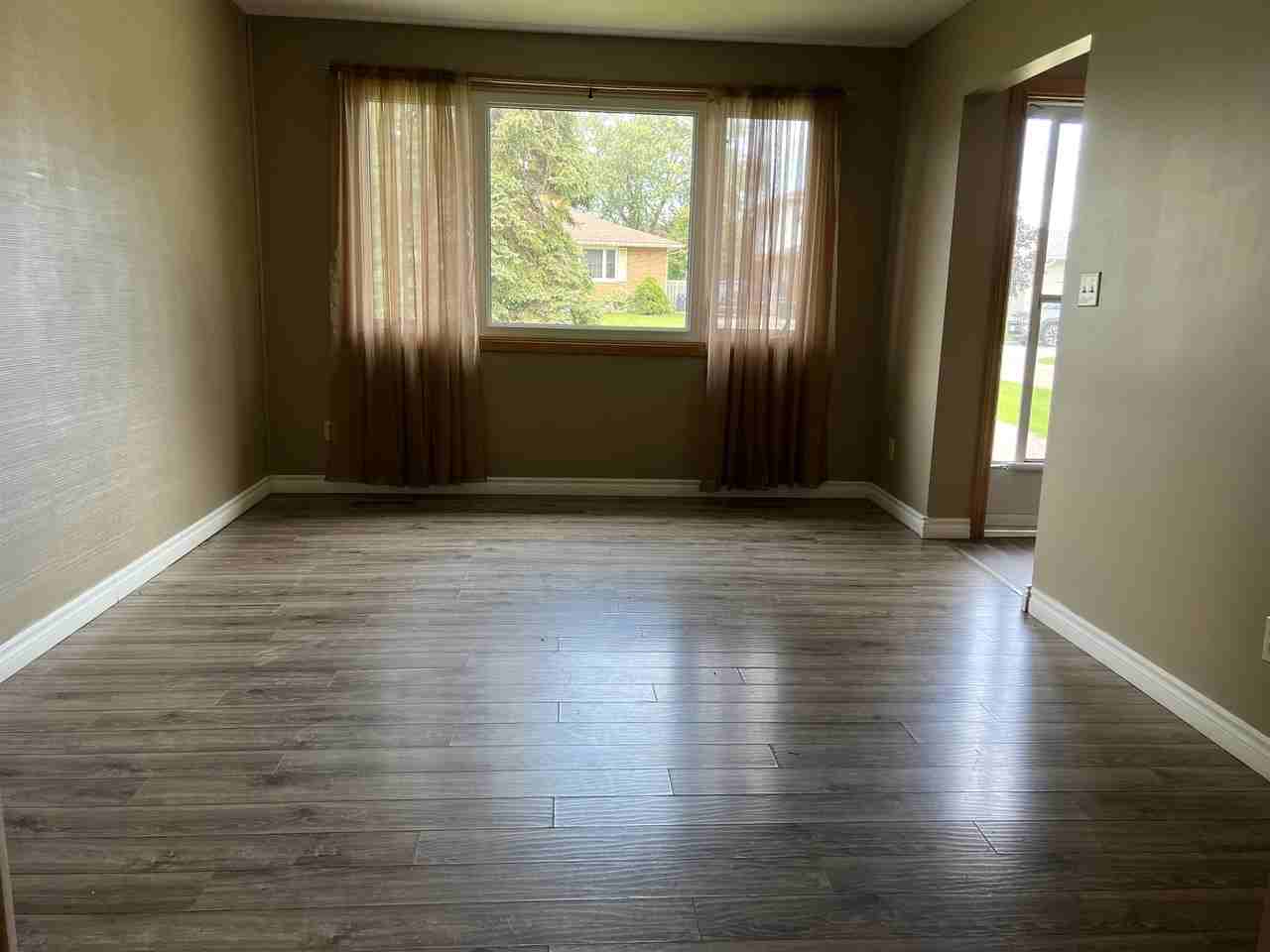 85 Gladstone Ave #1 - Photo 5 of 16
