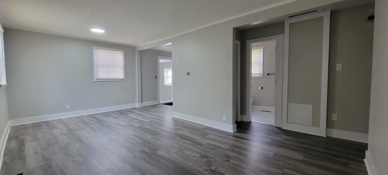 24065 Murray St #1 - Photo 4 of 18