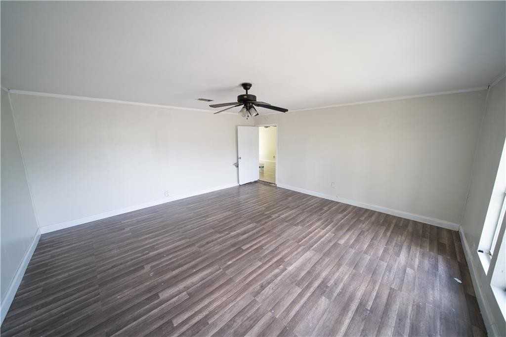 1610 La Joya St #1 - Photo 4 of 19