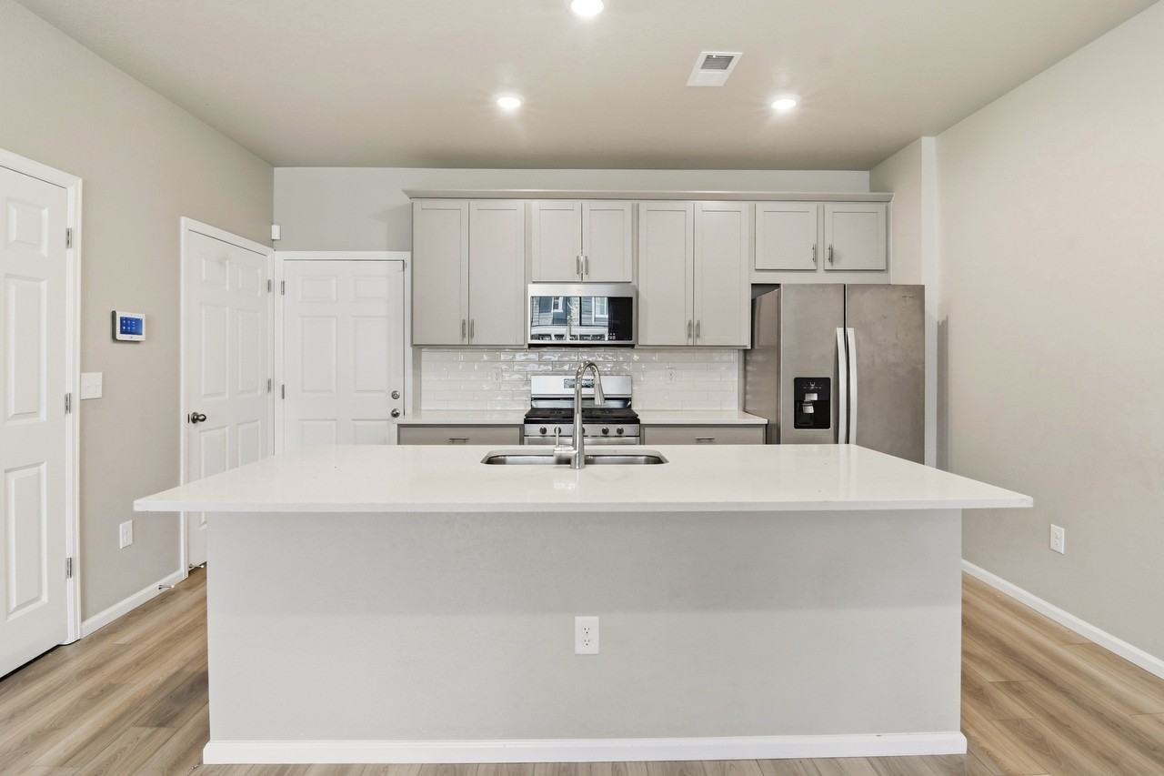 11433 W Belleview Dr #1 - Photo 4 of 20