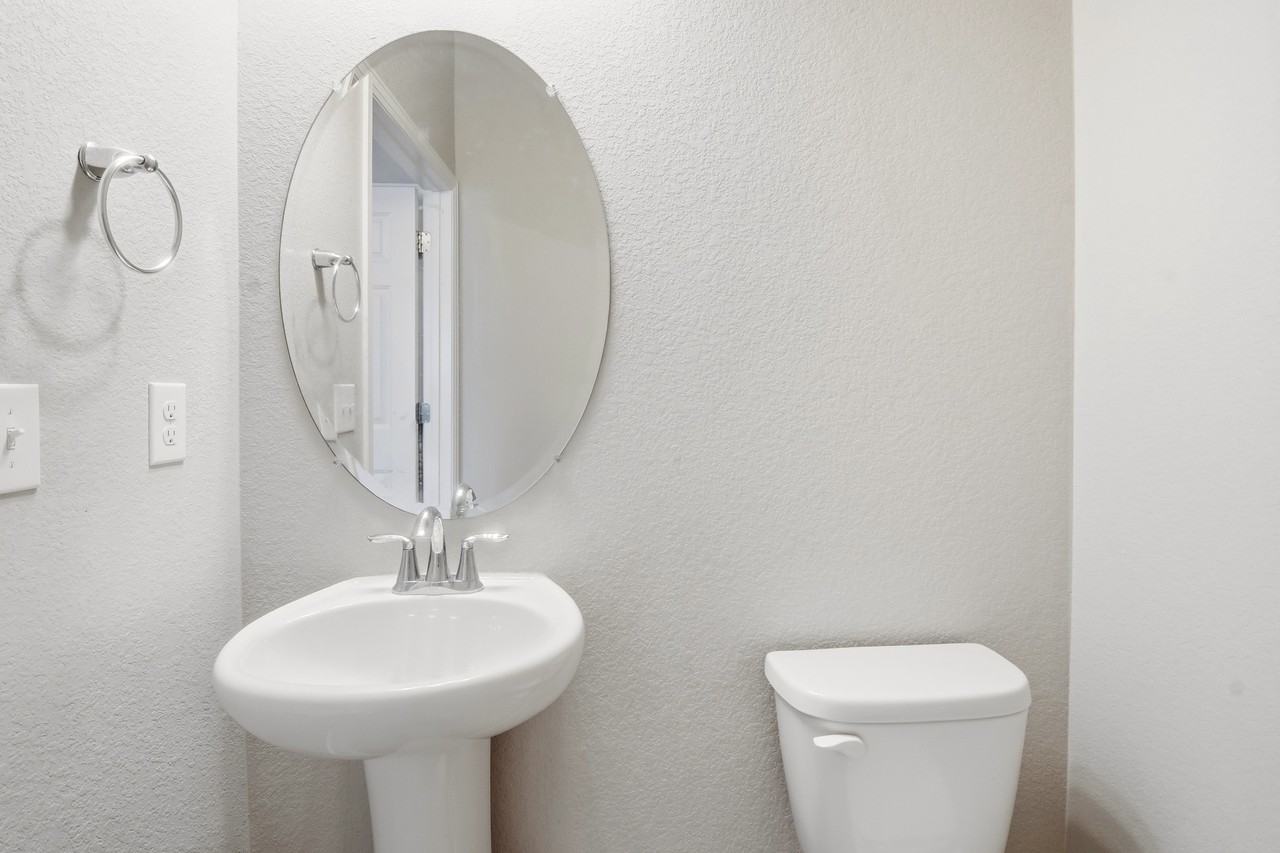 11433 W Belleview Dr #1 - Photo 7 of 20