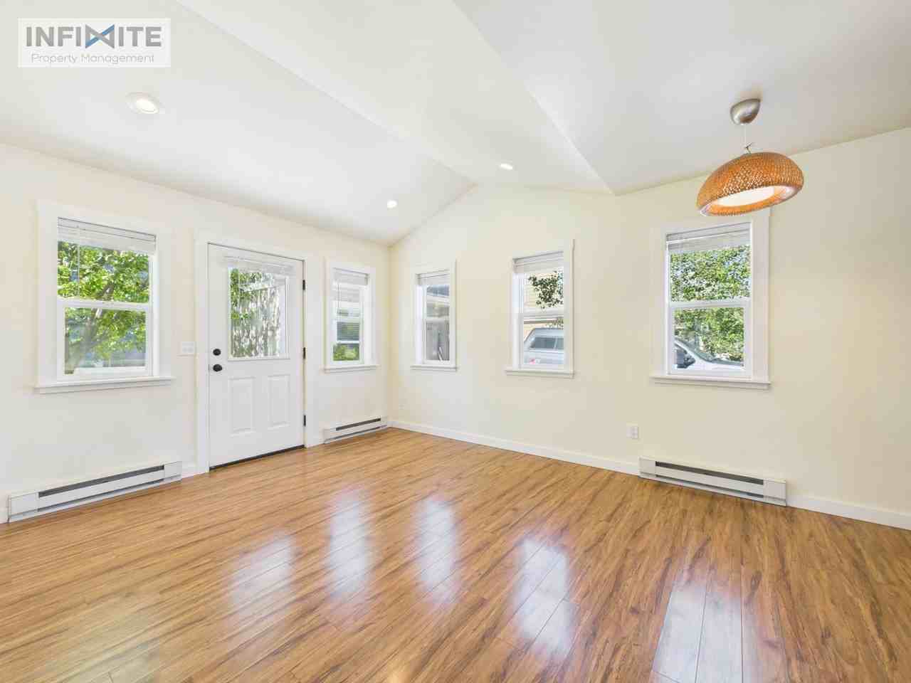 845 Cottage Park Ln - Photo 5 of 12
