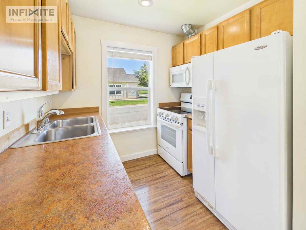 845 Cottage Park Ln - Photo 6 of 12