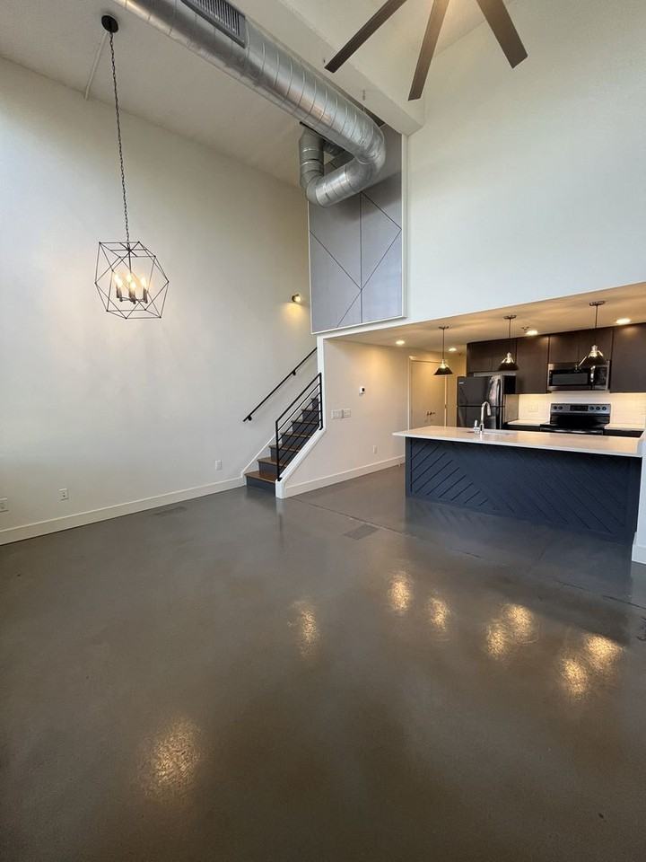 Virginia Laundry Lofts - Photo 4 of 34