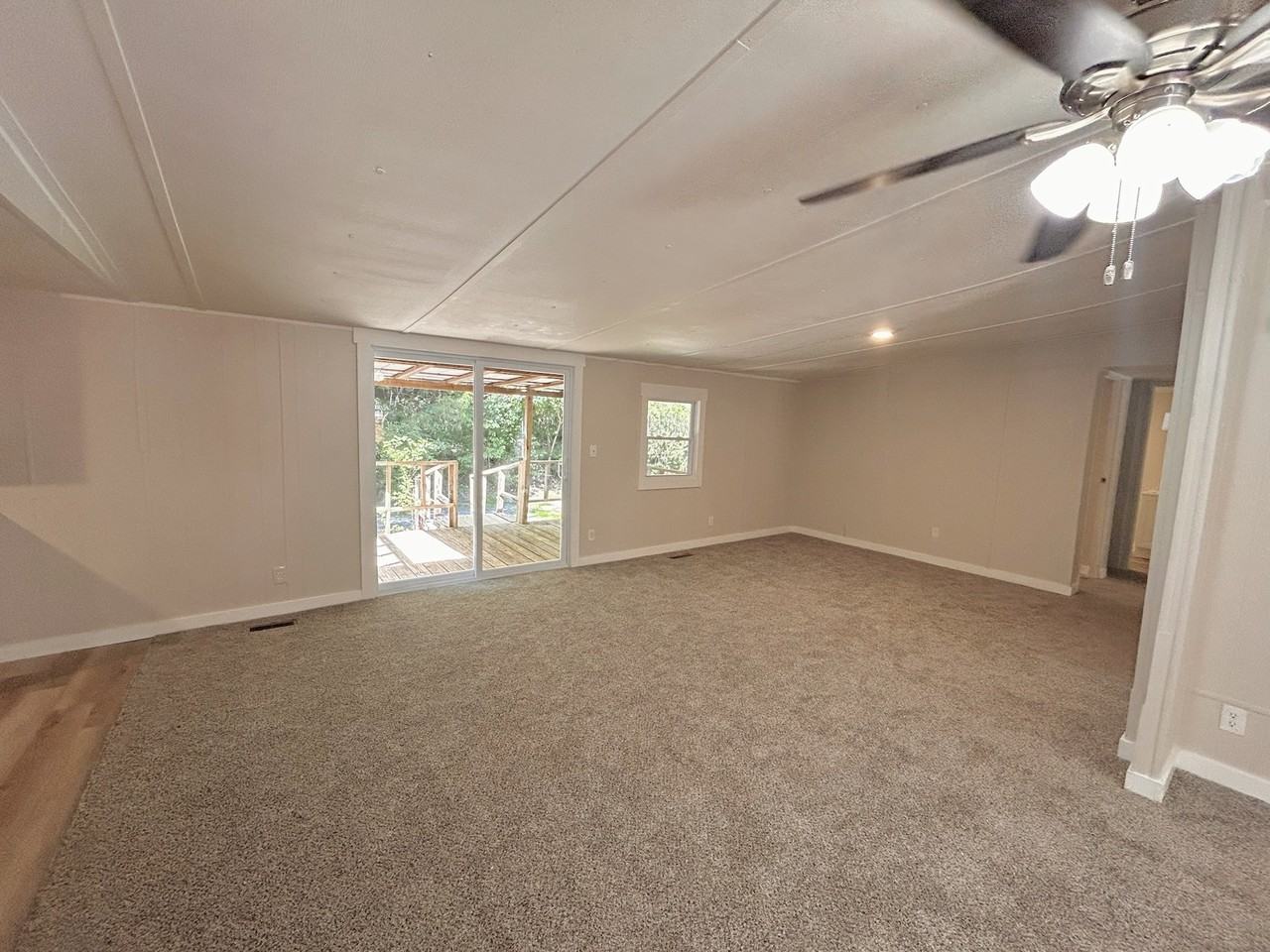 415 Old Statesville Rd #1 - Photo 4 of 29