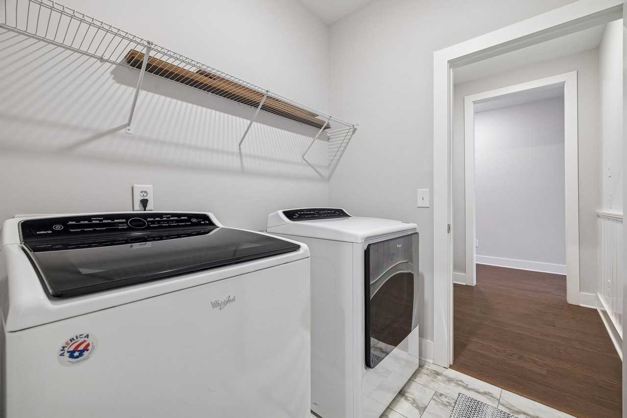 428 Triple Crown Cir #1 - Photo 7 of 38