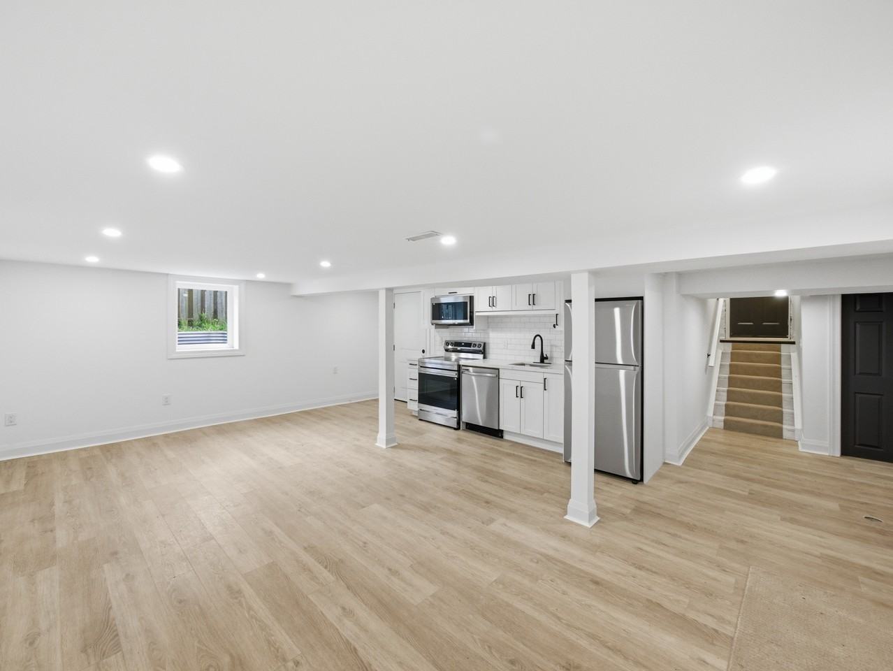 647 Limeridge Rd E #1 - Photo 2 of 10