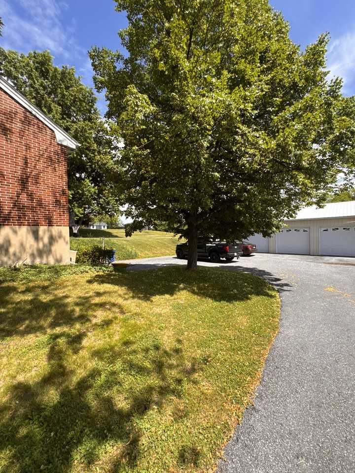 10033 Jonestown Rd #1 - Photo 5 of 44