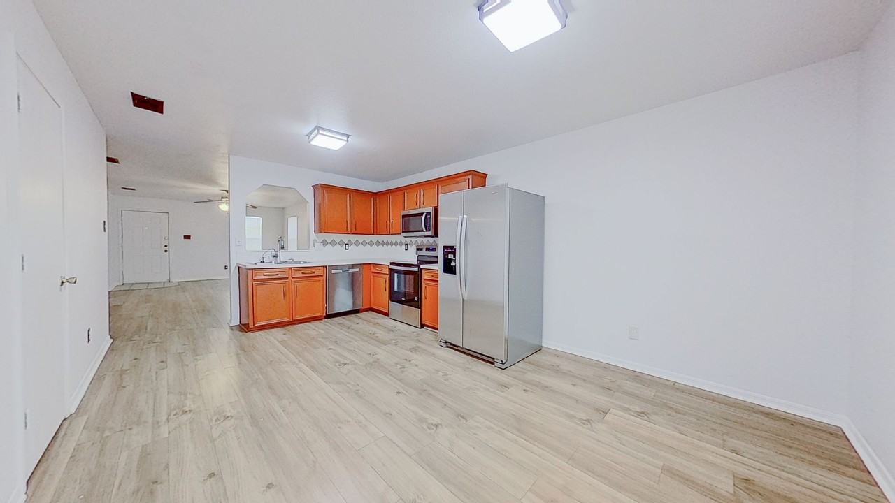 4512 Indigo Dr - Photo 7 of 23
