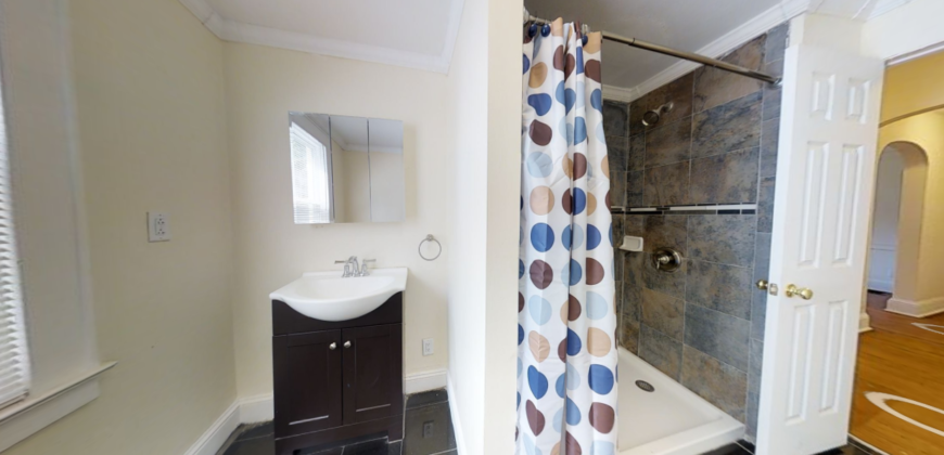 2401 E Genesee St #2 - Photo 7 of 11