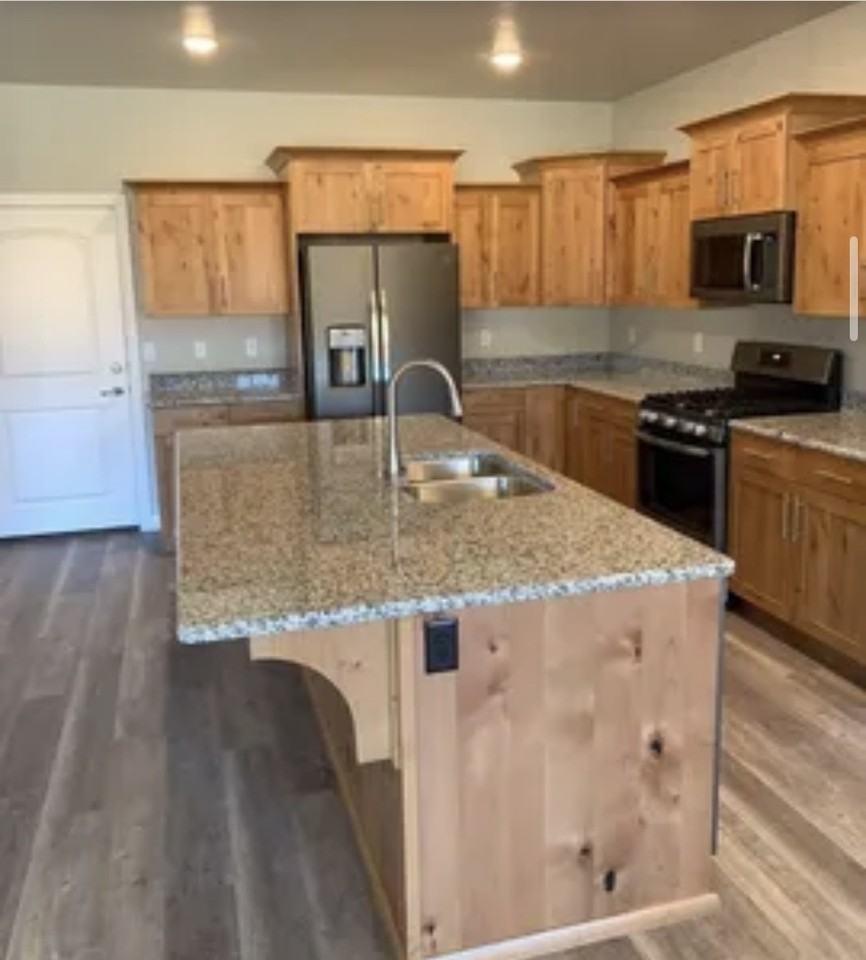 938 N Sandy Talus Dr #1 - Photo 4 of 16
