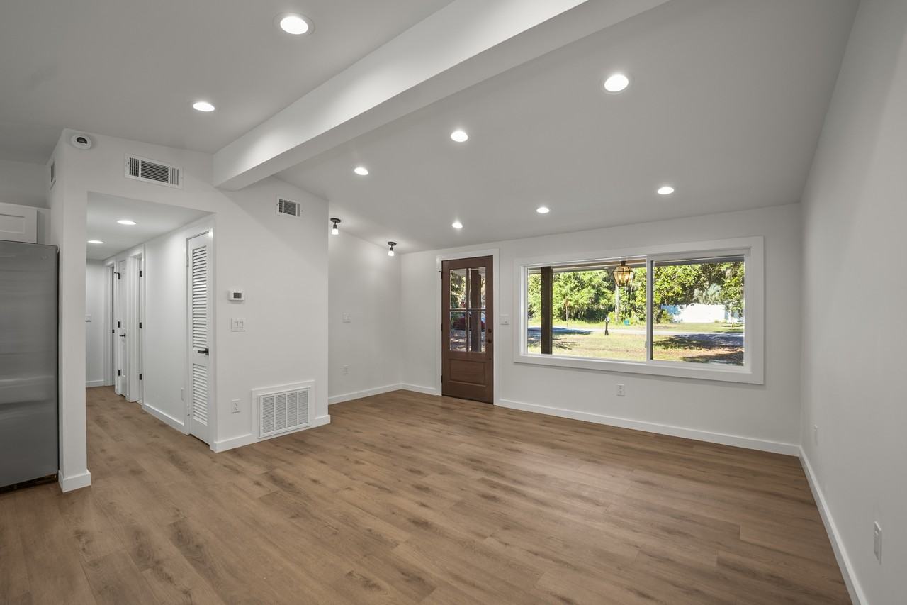 1608 Madrid Ave #1 - Photo 4 of 15