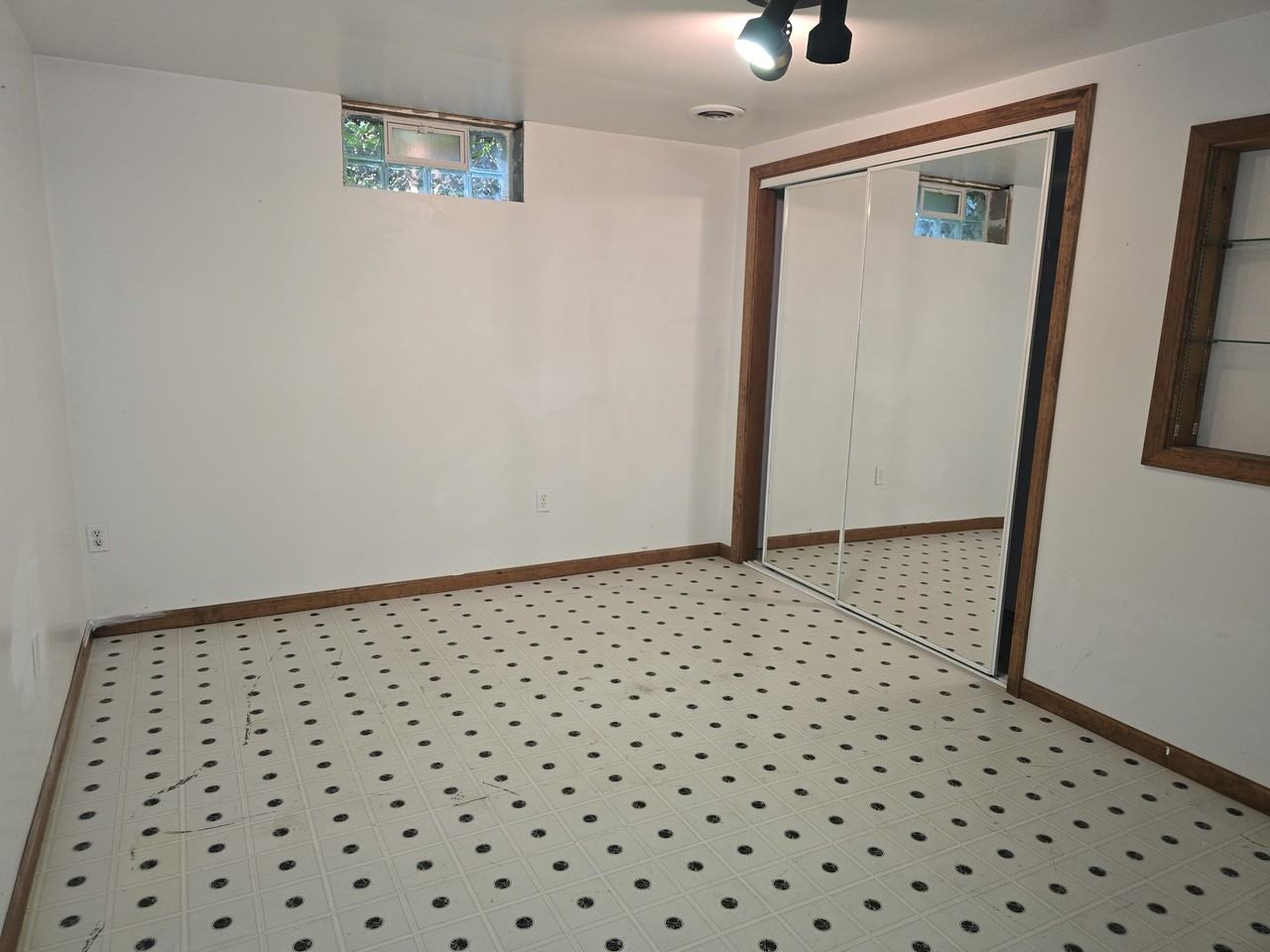 8600 Lock Rd #1 - Photo 7 of 21