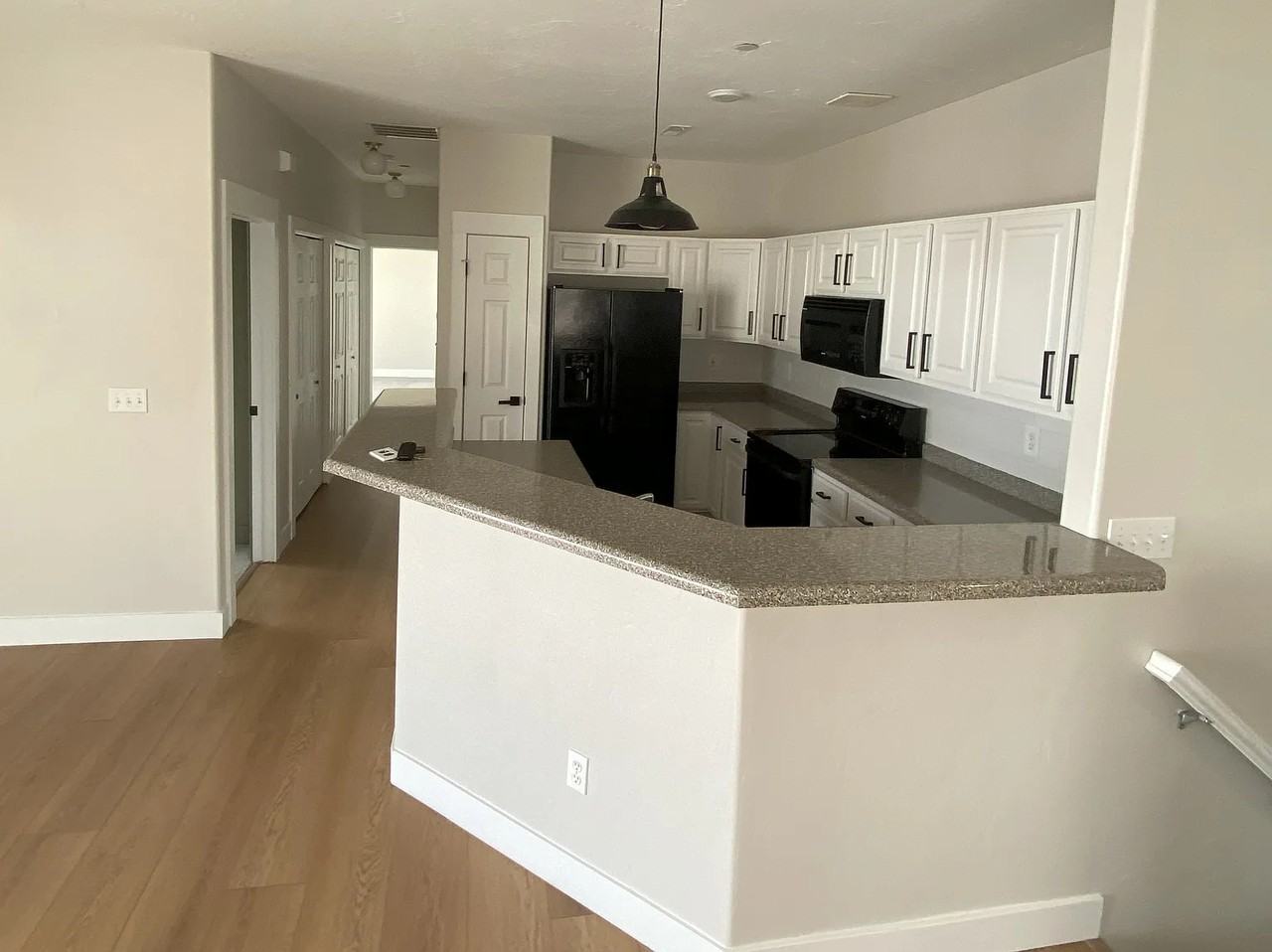 11448 S Oakmond Rd #1 - Photo 4 of 24