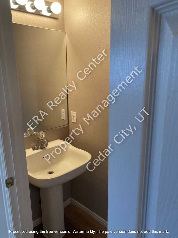 928 W Greenslake Dr - Photo 7 of 13