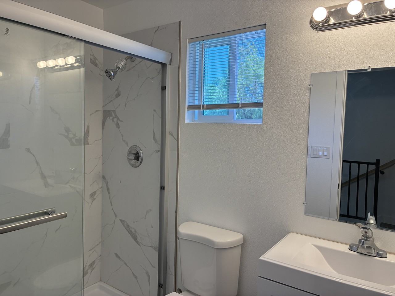 380 N 13th St #2 - Photo 5 of 8