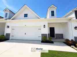 featured image of 717 Isleworth Ln #1