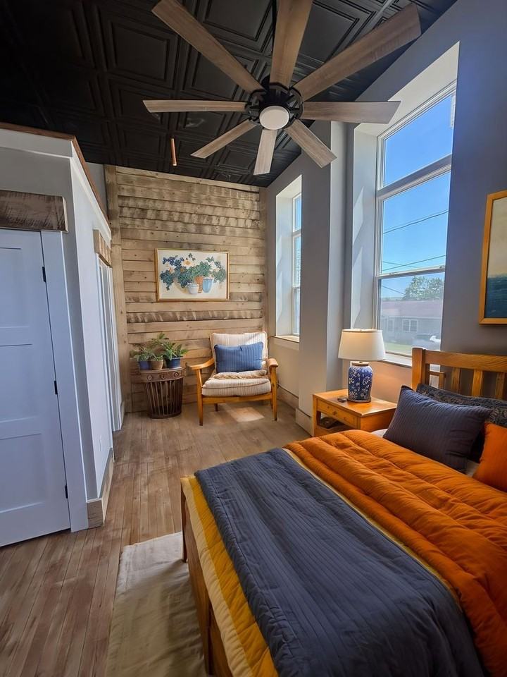 69 Hill Street - Photo 4 of 11