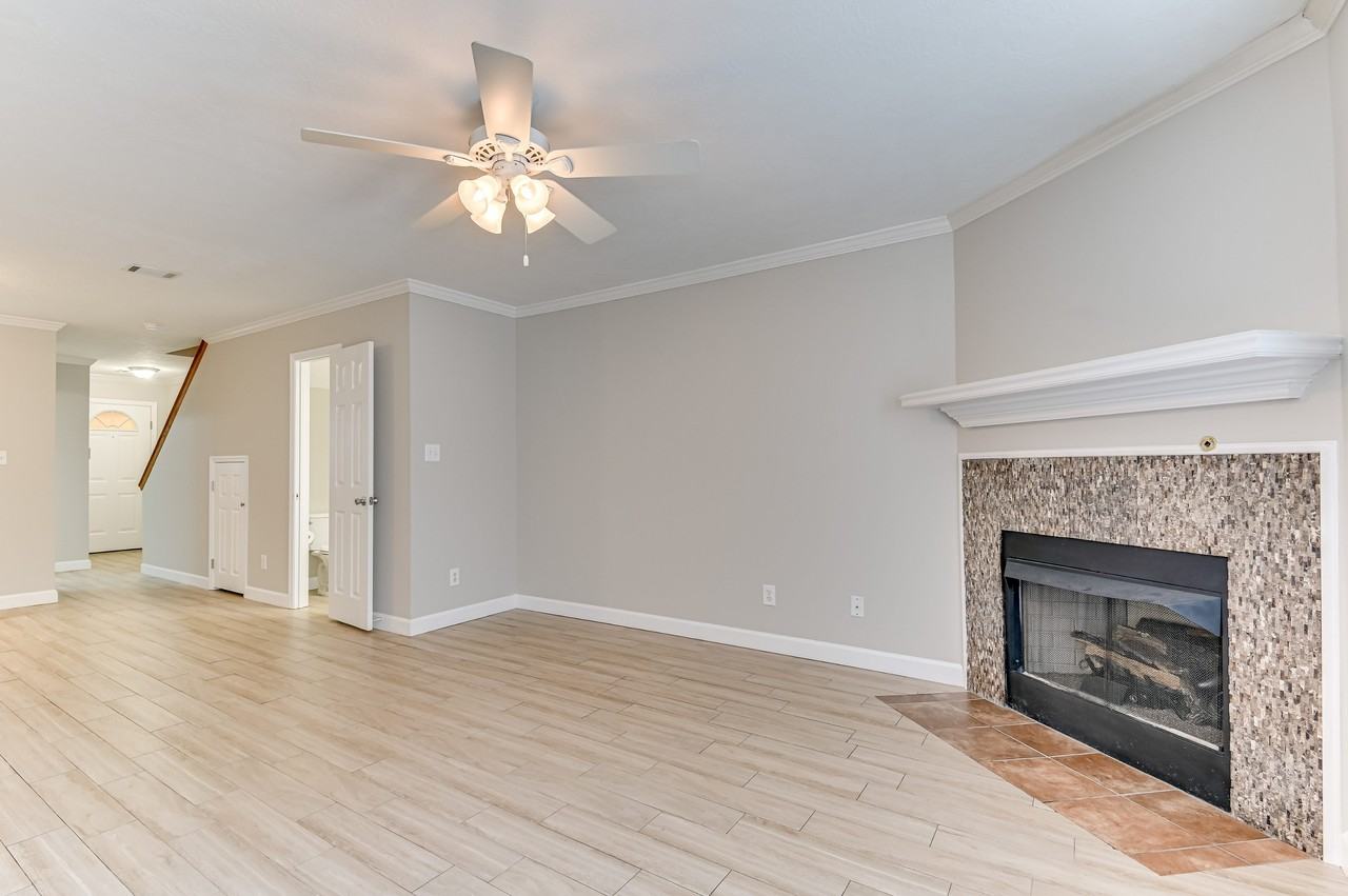 4680 Brookwood Ln #1 - Photo 7 of 30