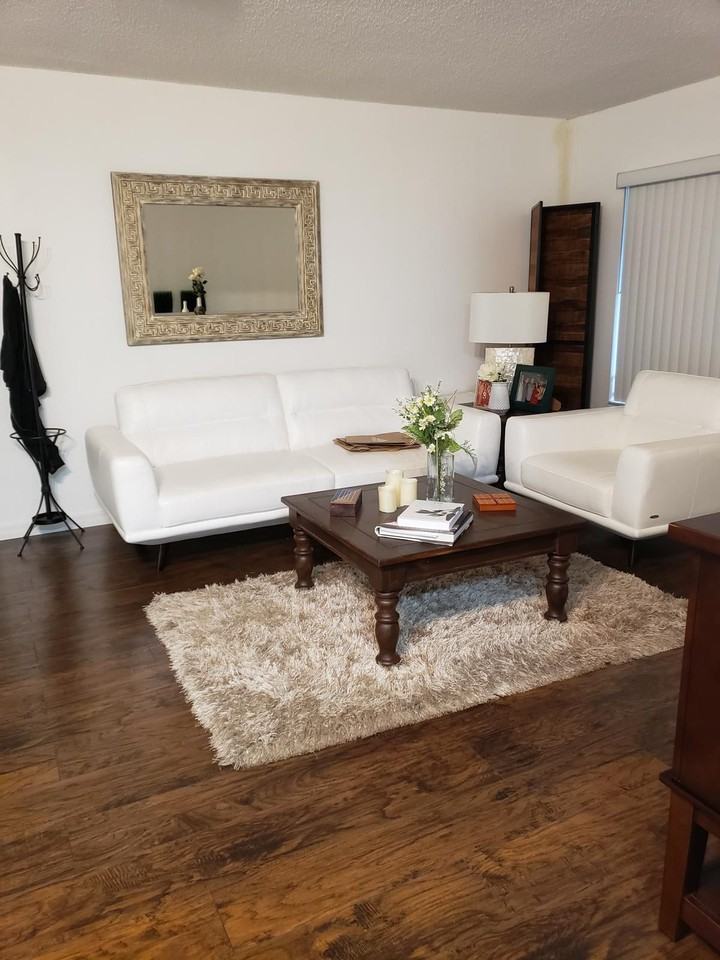10137 Donhill Ct #1 - Photo 6 of 32
