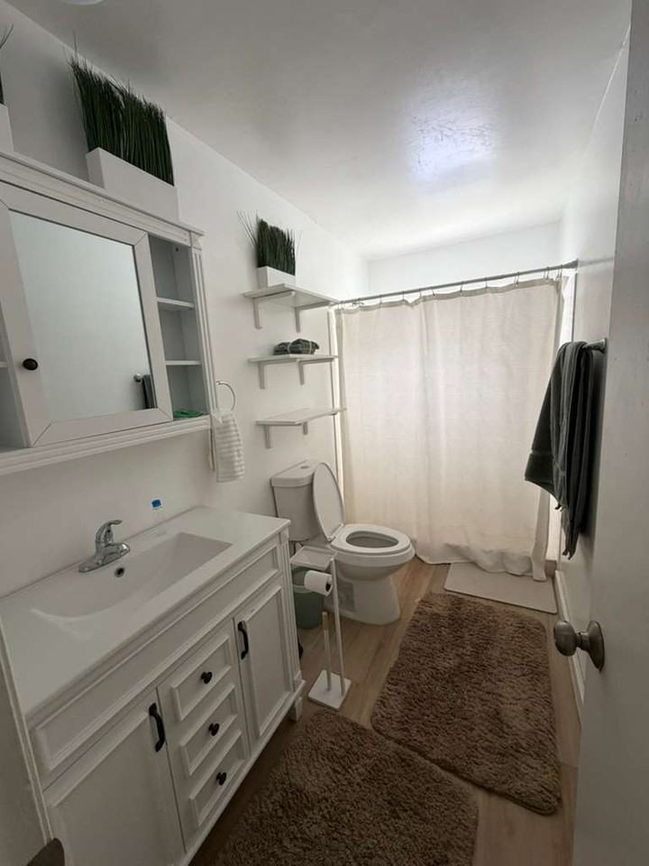 10137 Donhill Ct #1 - Photo 7 of 32