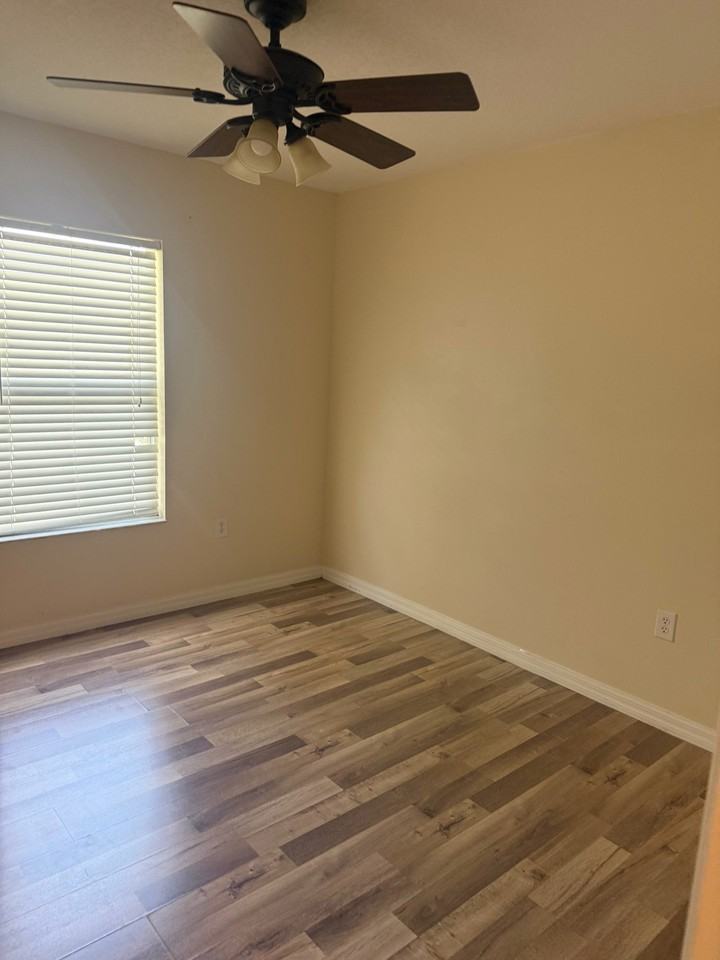 2512 Aventurine St #1 - Photo 5 of 14